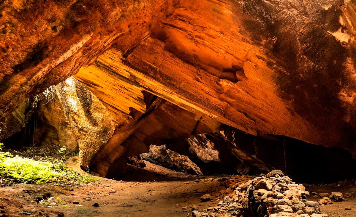 Пещера Аавар