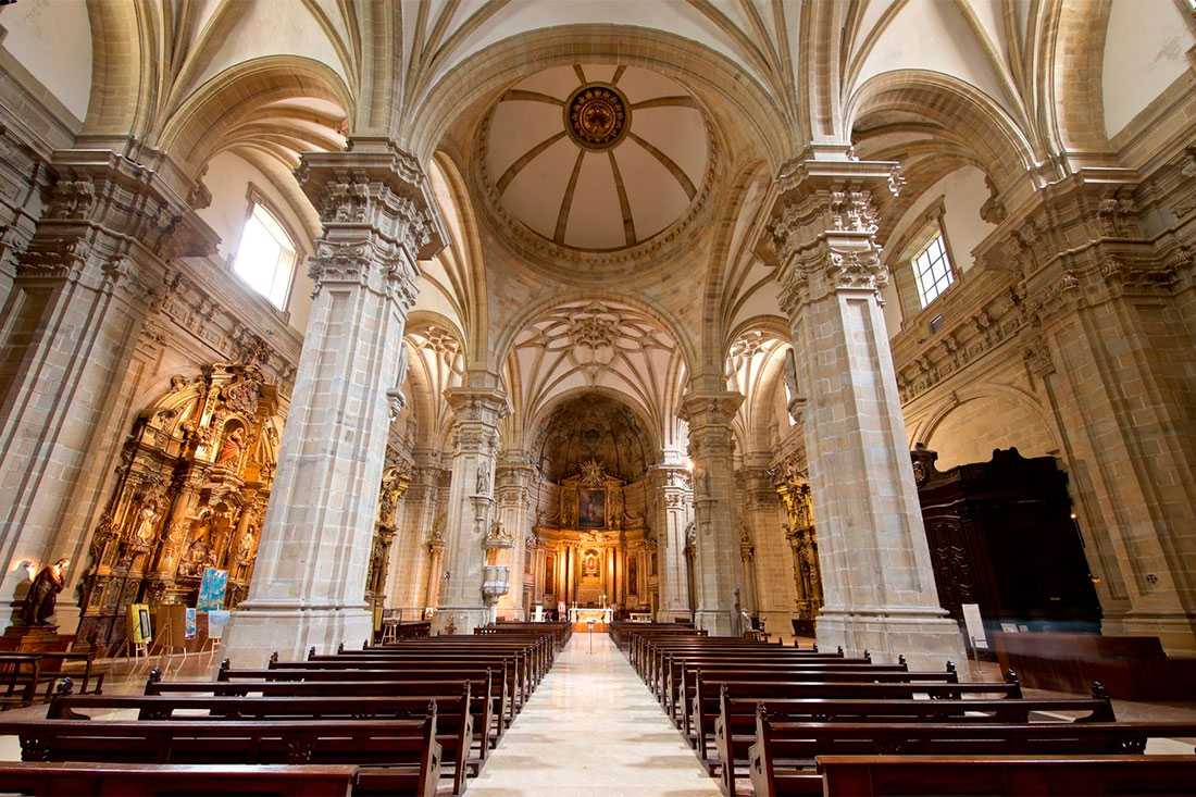 Кафедральный собор Санта-Мария-дель-Род