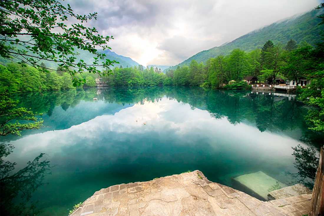 Голубое озеро Кабардино-Балкарии