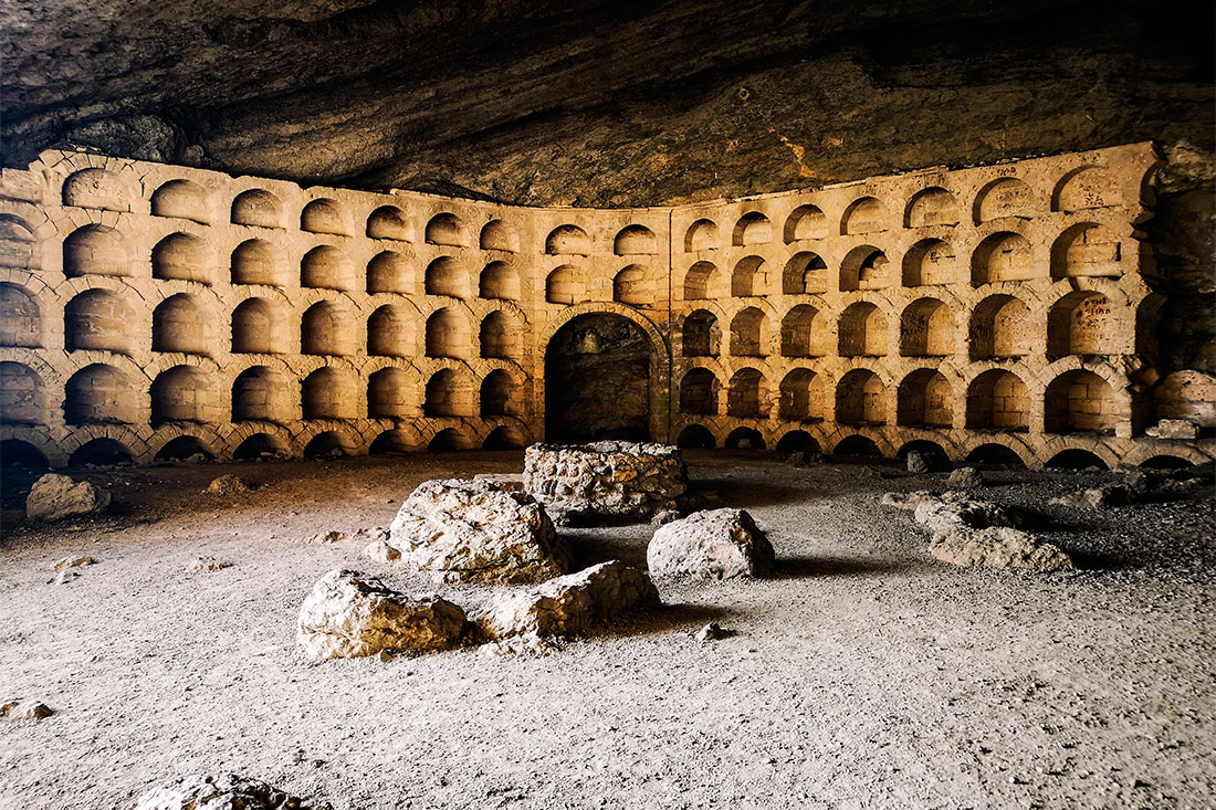 Пещера Шаляпина.