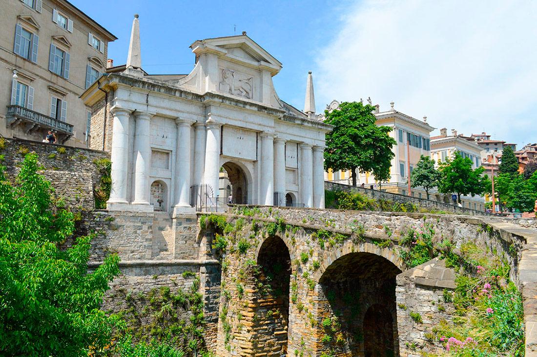 Городские стены и ворота Бергамо