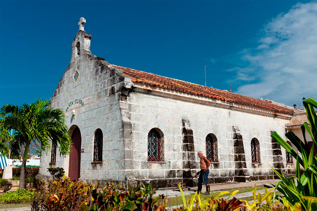 Церковь Санта Эльвира