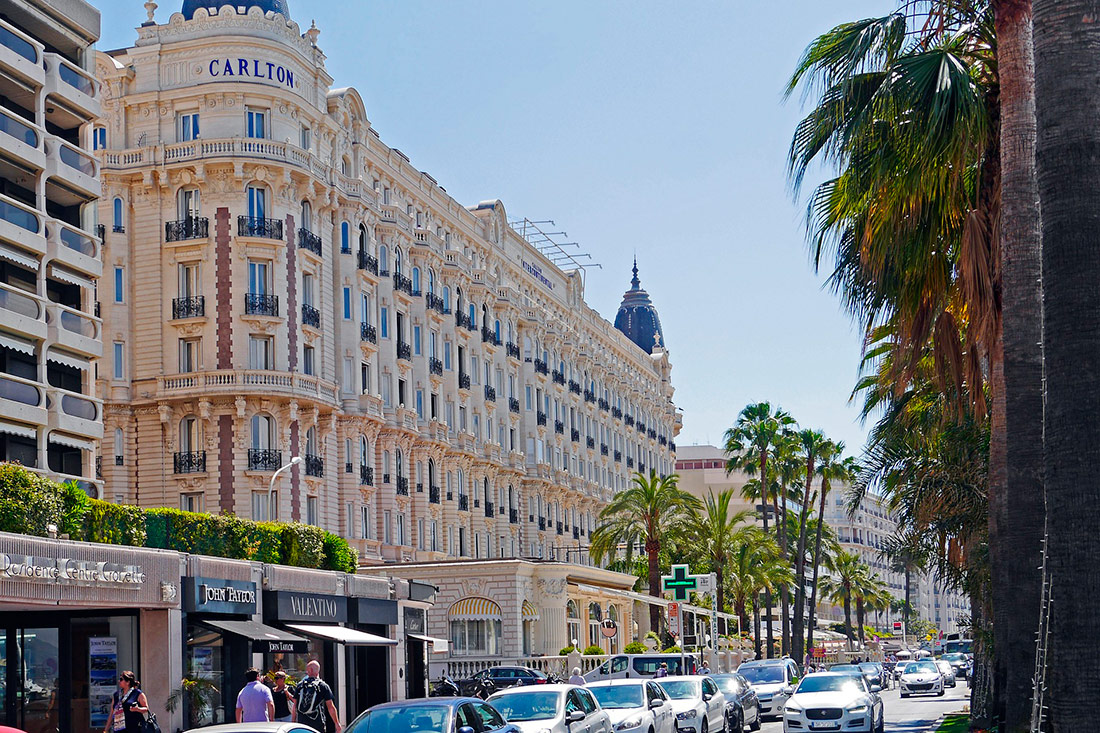 Carlton Hotel Rue d'Antibes