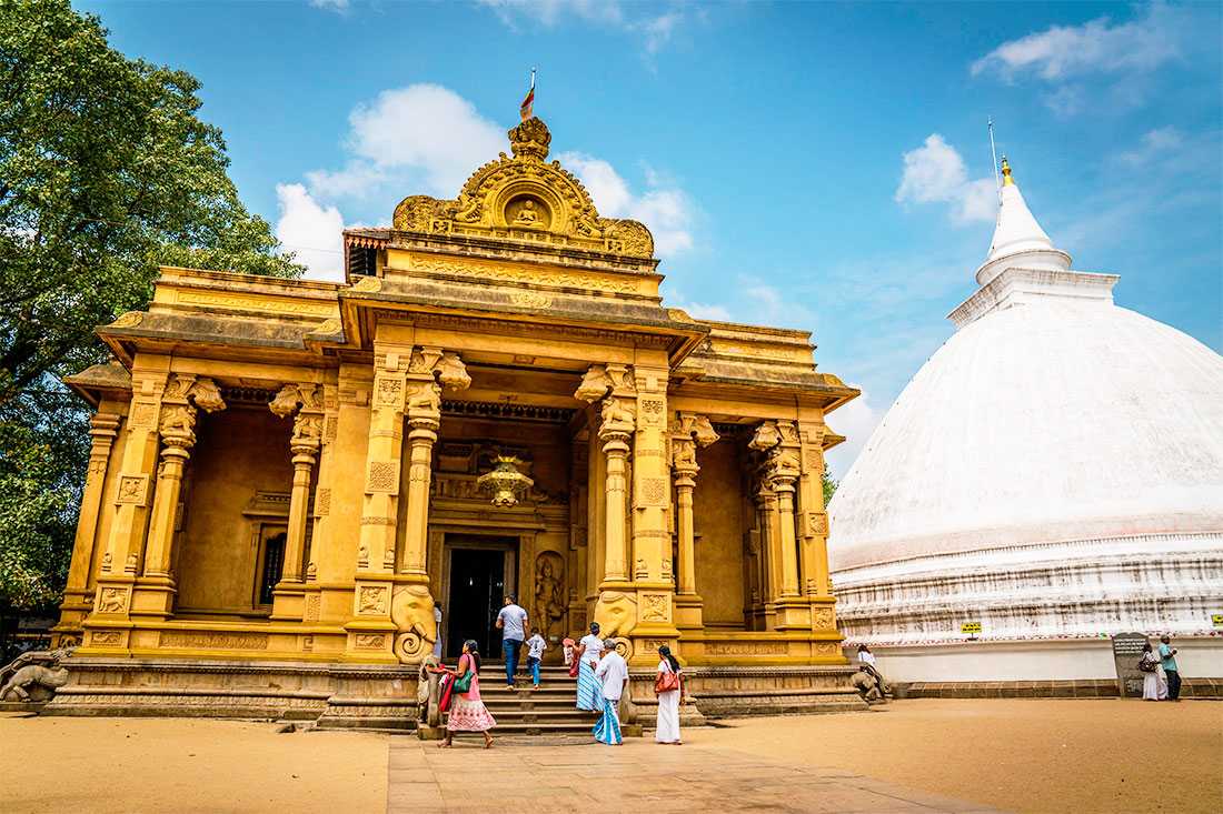 Храм Крабуния - Раджа Мач Викала