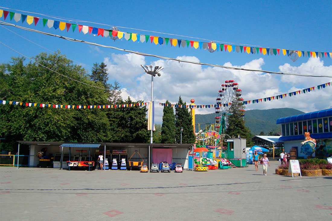 Лазаревский парк культуры и отдыха