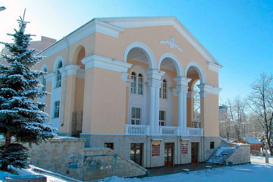Северо-Осетинский театр оперы и балета.