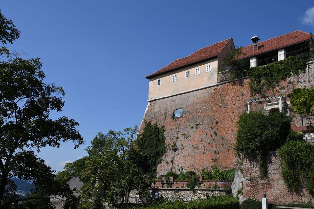 Замок Шлоссберг