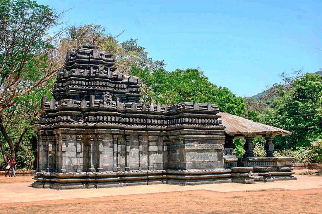 Храм Шри Махадева