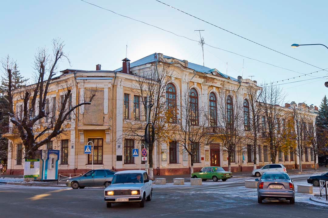 Дом Зиньковского (дом офицеров)